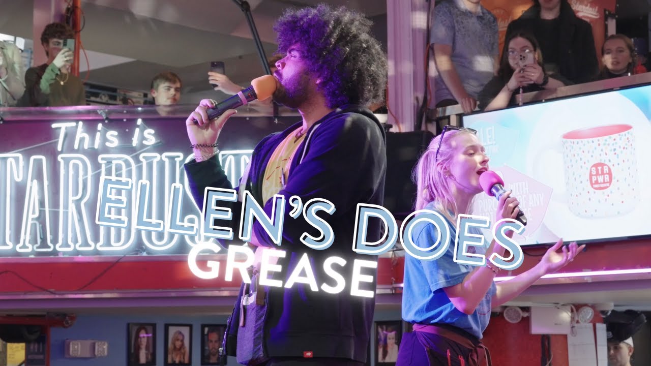 Ellen's Stardust Diner Performs 