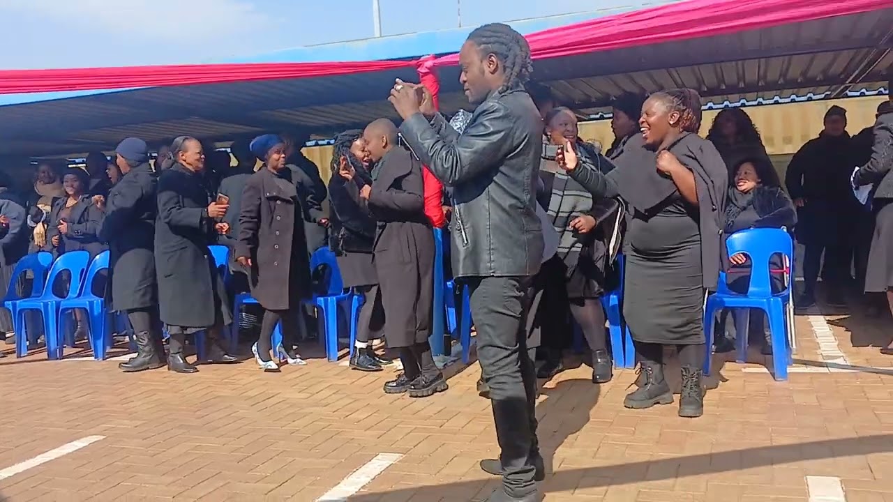 Zola Primary School at eBuhleni Primary | Memorial Service of Thulani Hlatshwayo 