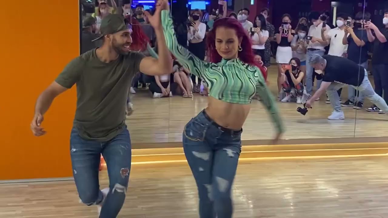 Bachata mlguel y sunsire Korea Latinin kangnam salsa bachata tv