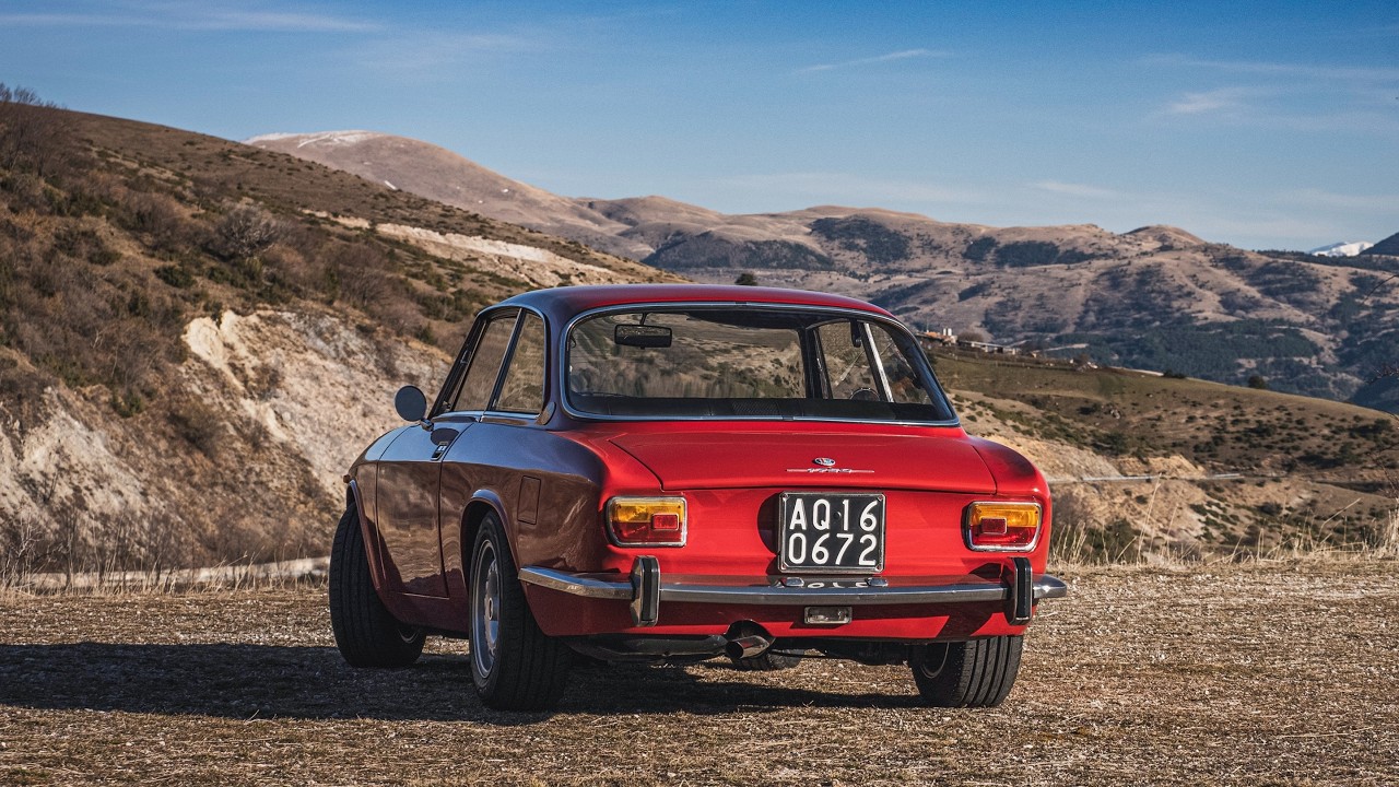 Почему я купил Alfa Romeo GT 1750 Veloce - Давиде Чирони
