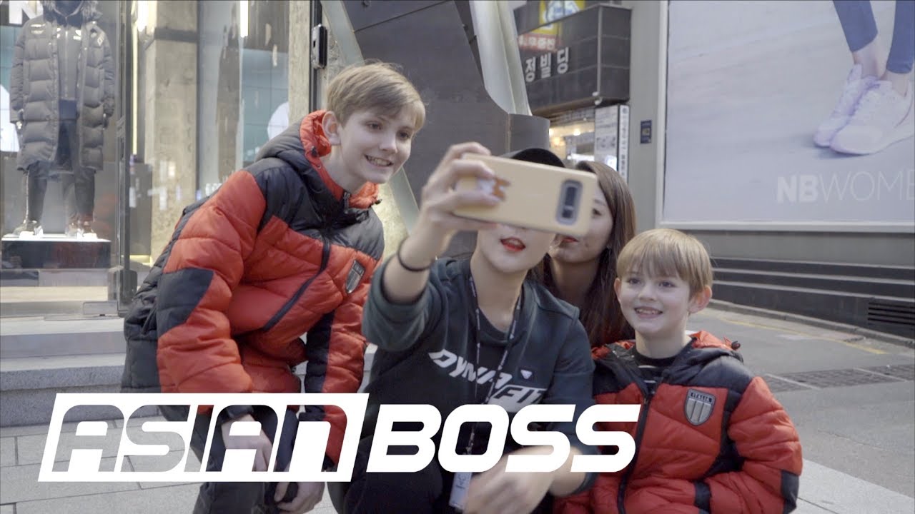 Meet John & Mack: The Most Famous American Kids In Korea | ASIAN BOSS