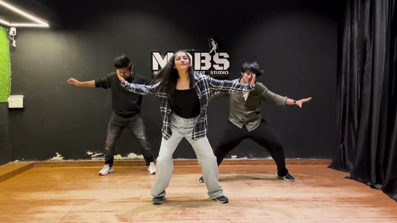 Ishq Kameena | Dance Cover | Ft. Akshiti, Krish & Gajanan | Move On Beat Dance Studio #mobs