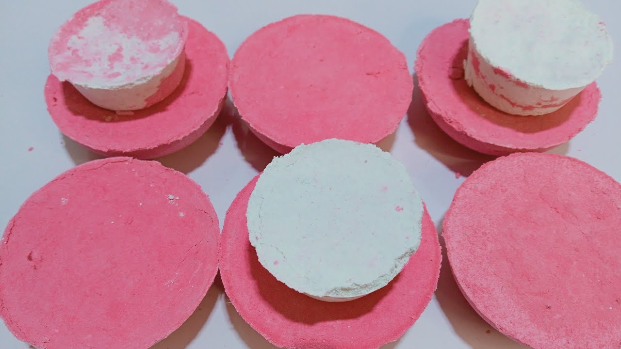 ASMR Relaxing baking soda sounds 💗❤️#crunchybakinsoda #satisfying #crispy