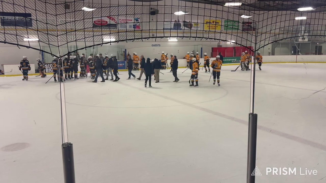St Albert Mammoth SA610 vs SA611 Royals QMHW