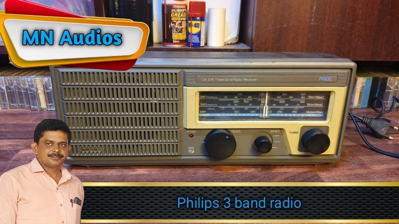 ( S O L D ) PHILIPS 3 band radio - Pride