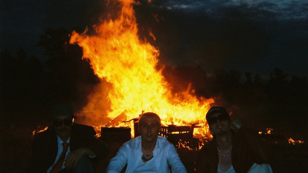 IBOU & CHICTYP - LES FANT&Ocirc;MES PEUVENT DANSER