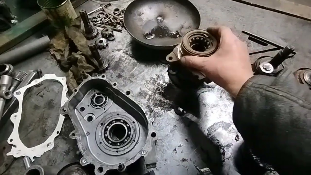 Реверс редуктор для минитрактора из редуктора мотоколяски.