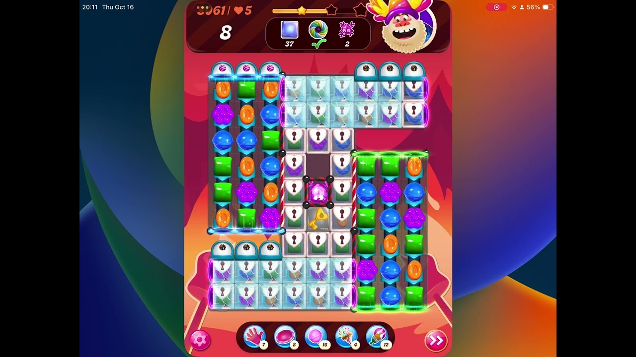 Level 8061 Candy Crush Saga. Candy Crush made a mistake about the difficulty 