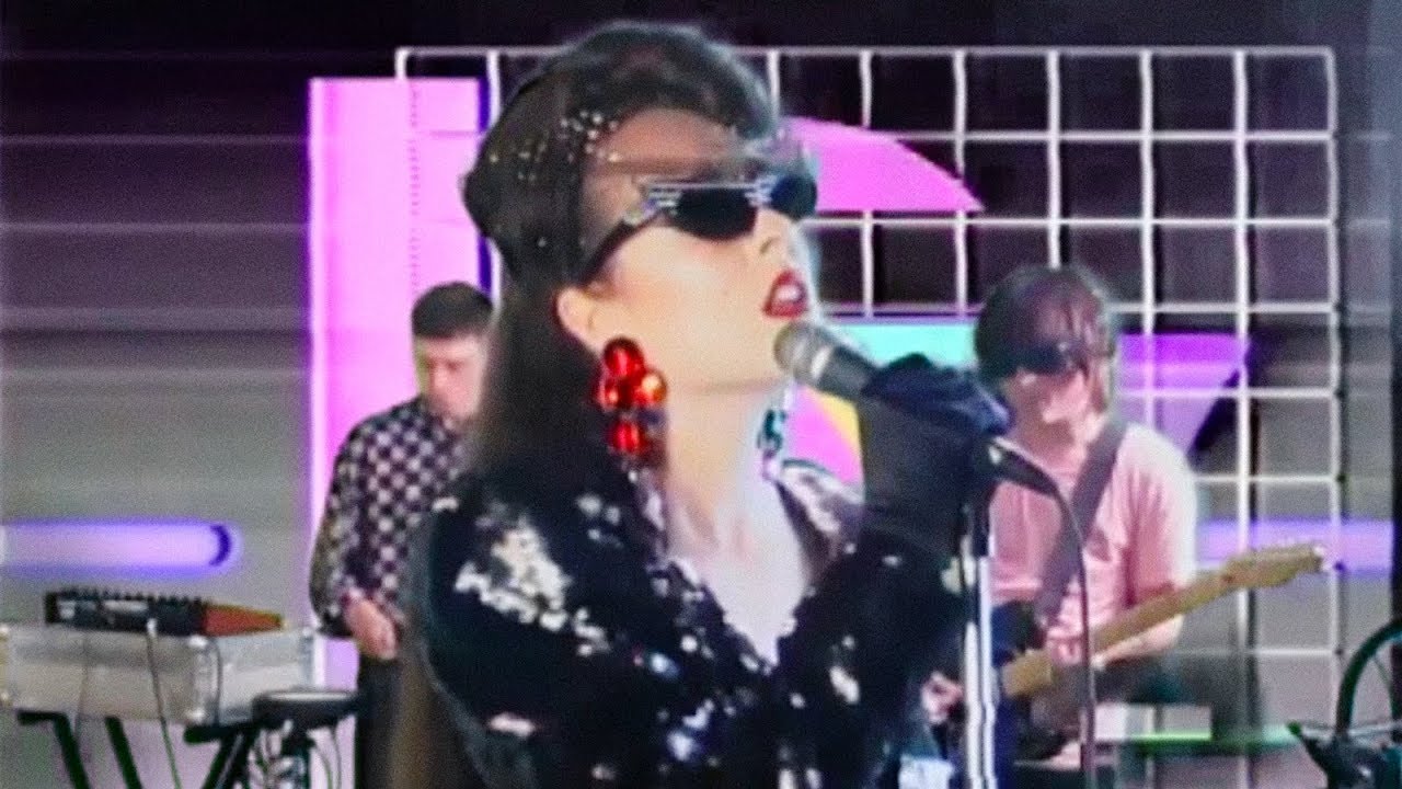 Allie X – Focus 💛⚡️Analog
