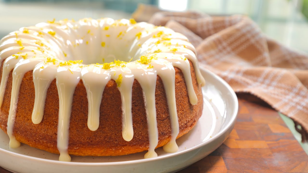 Bolo de Laranja com Cobertura de Creme de Laranja 🍊✨
