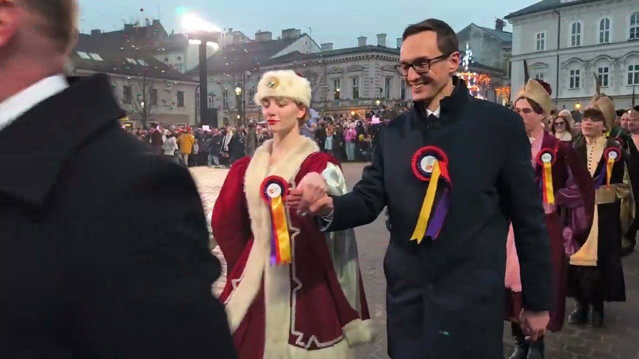Ceremonia otwarcia PSK 26, polonez na pl. Wojska Polskiego