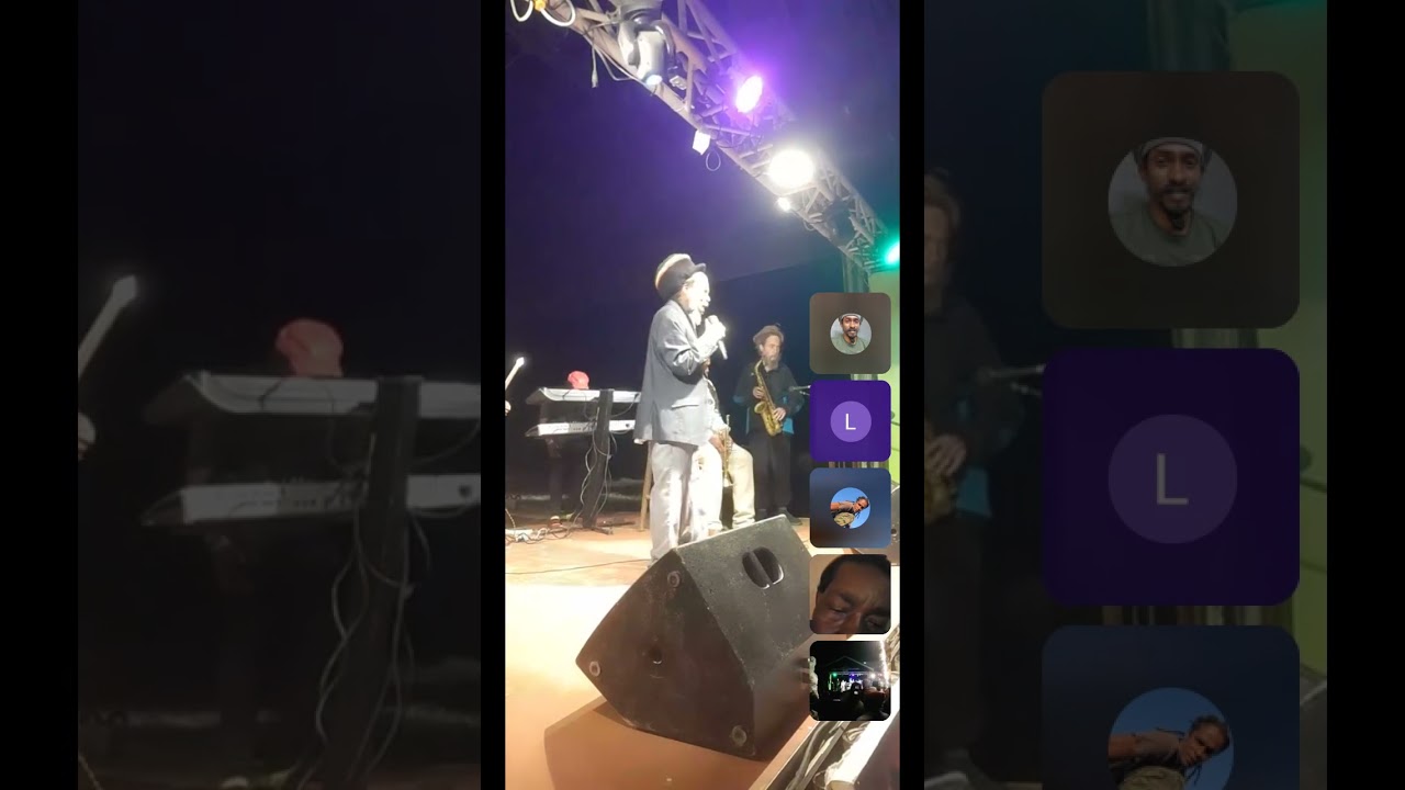 Pinky dread performance 