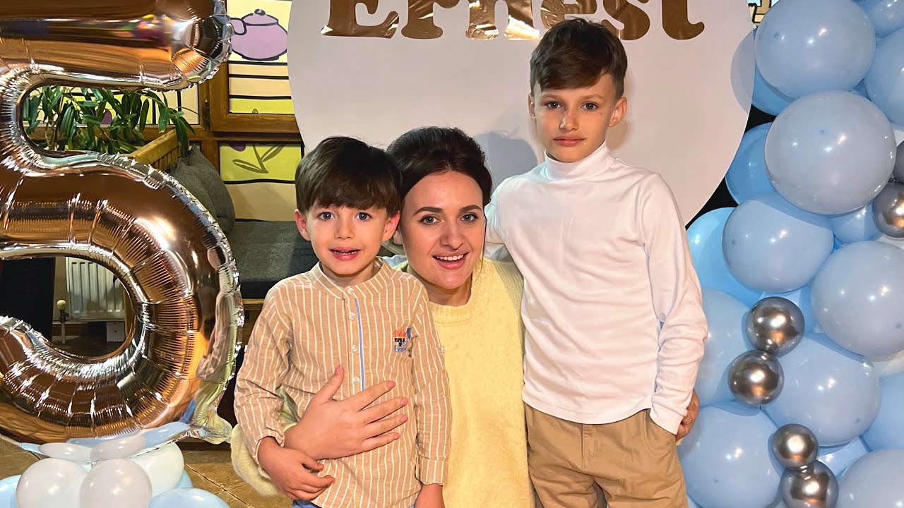 La MULȚI ani ERNEST🎉🍰/ Petrecere cu PRIETENII🔥