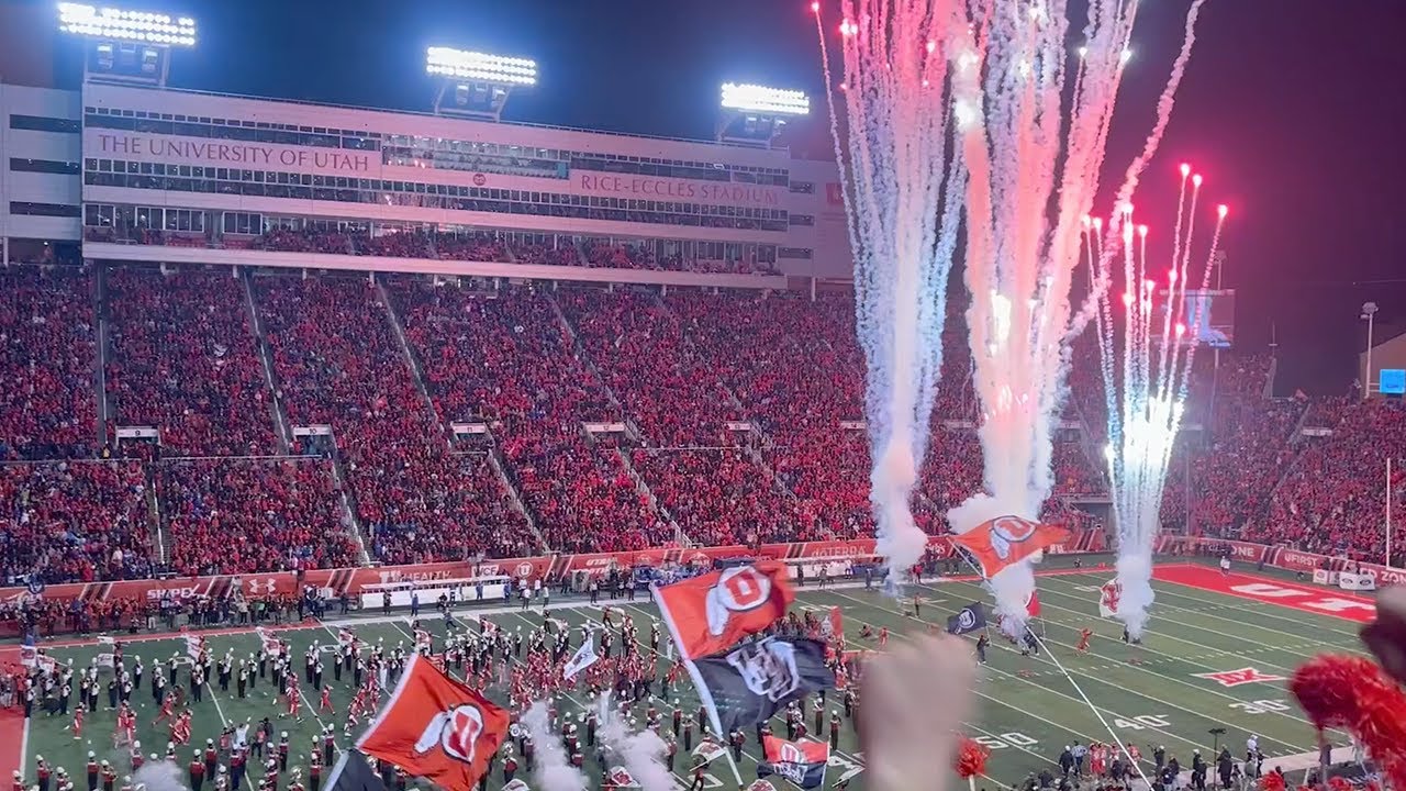BYU Booed Relentlessly Pregame at Rice Eccles - Utah Tunnel Entrance