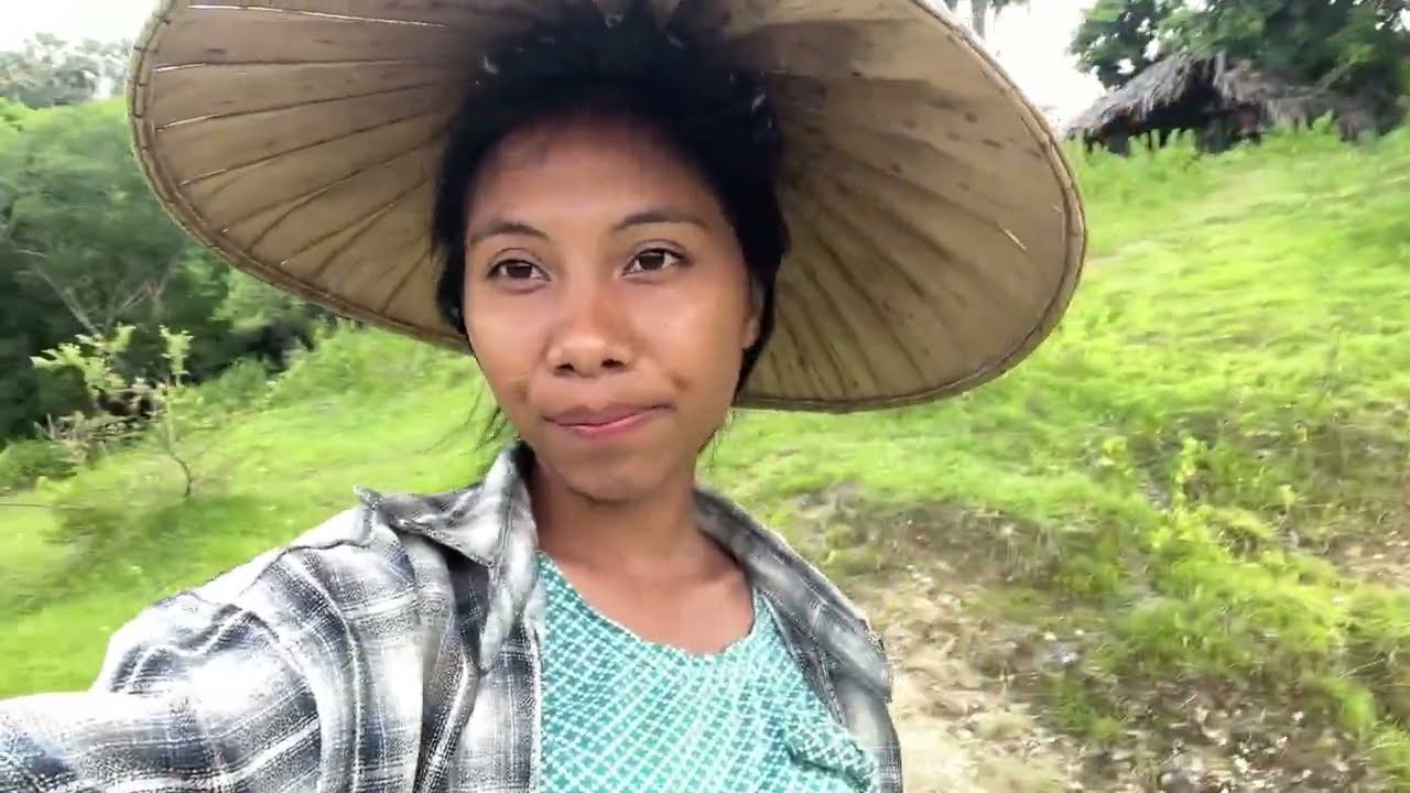 Ke sawah Opa dan Oma di bawah 