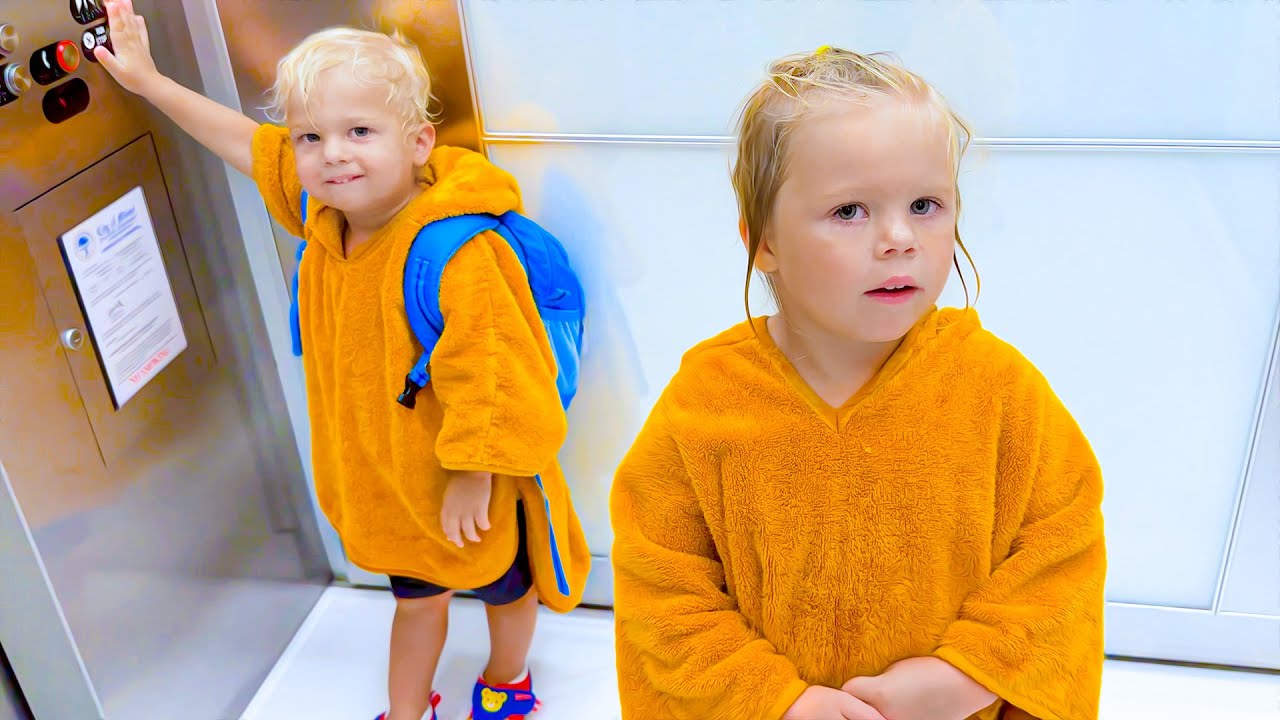 Little Naomi is enjoying the pool with her baby brother.