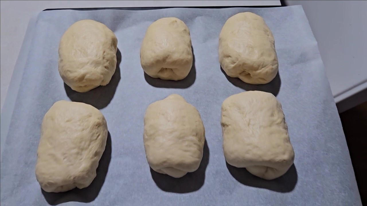 추운겨울 집콕하며 빵만들고 밥해먹는 일상/ 소고기 샤브샤브/ 떡만두국/ 육전/ 쌀국수