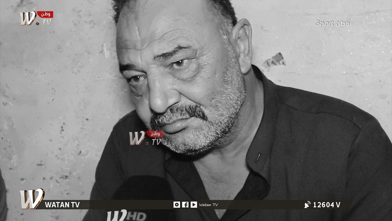 بحزن ودموع.. والد لاعب منتخب الناشئين يكشف اسباب استبعاد ولده 