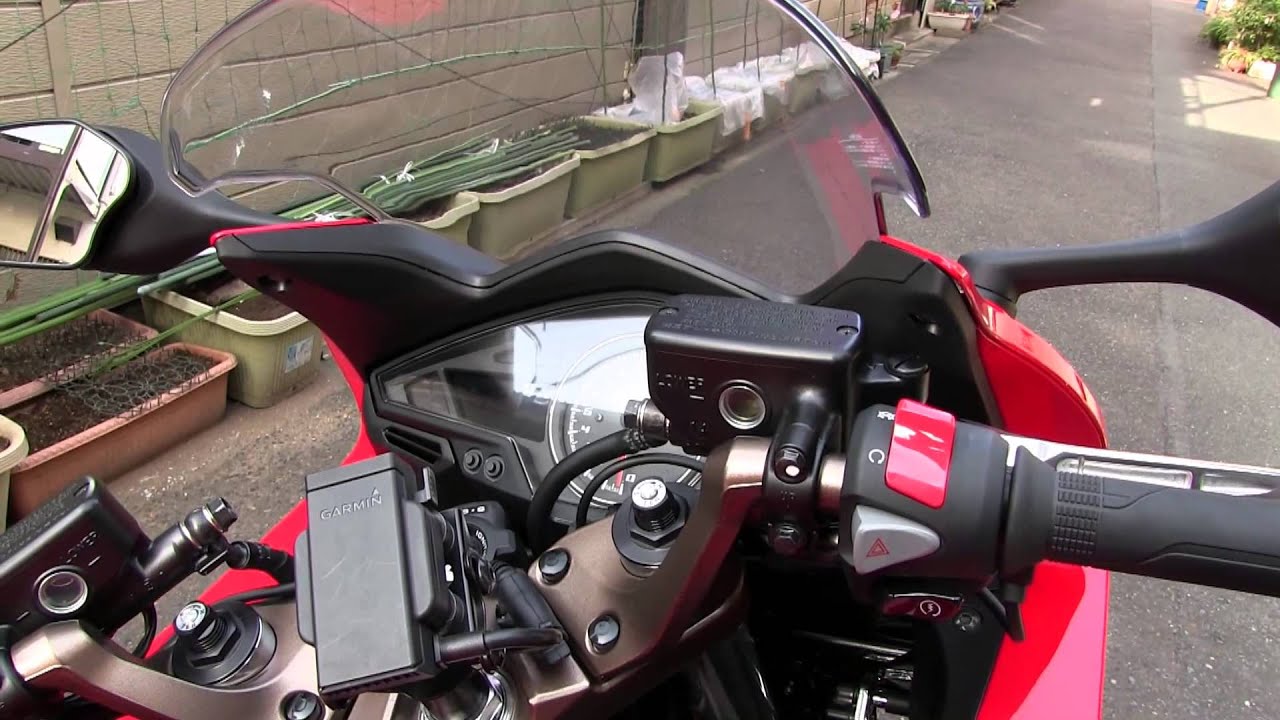 VFR800F フルパニアのレビュー