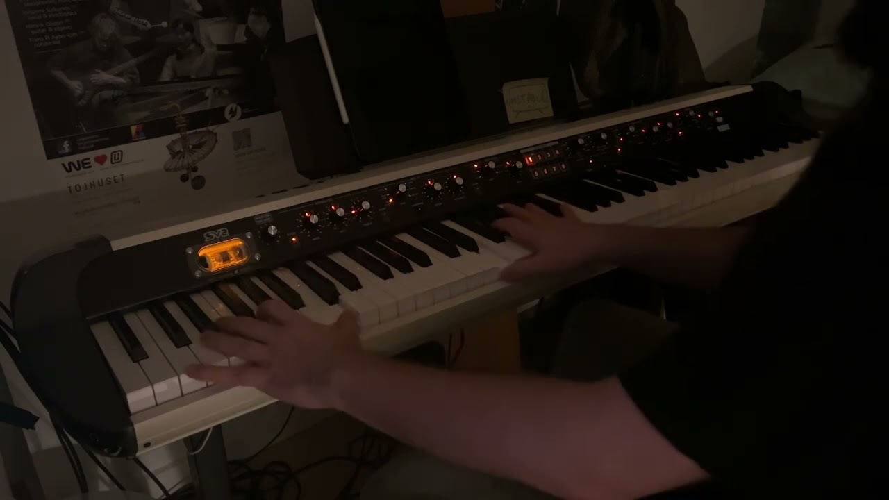 (If Mingus Was Alive He'd Be) Sick Of This F#7#5#9 5#17 – original solo piano ballad w mad chords