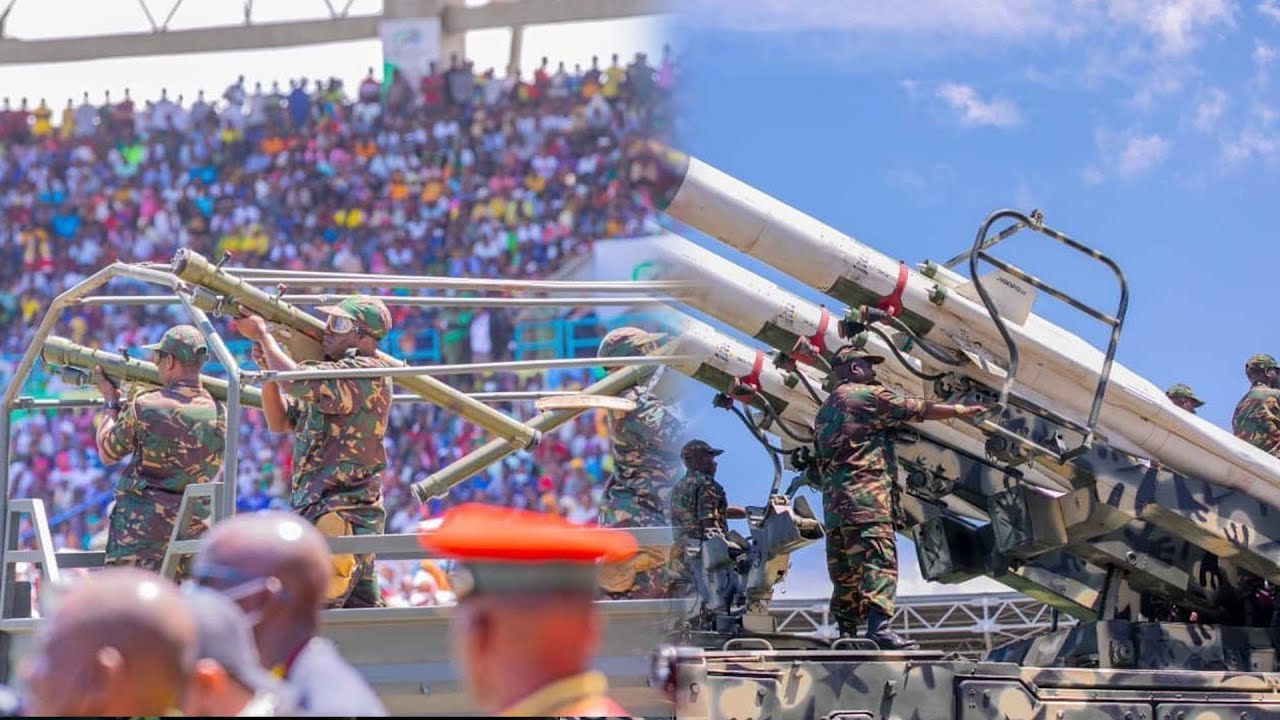 Vifaru, Silaha za Kijeshi zikipita mbele ya Rais Samia Miaka 60 ya Uhuru