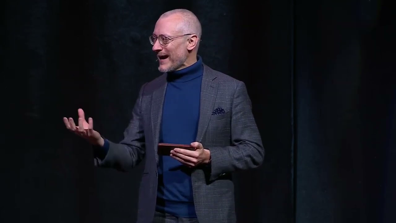 Dr. Johannes Hartl: 