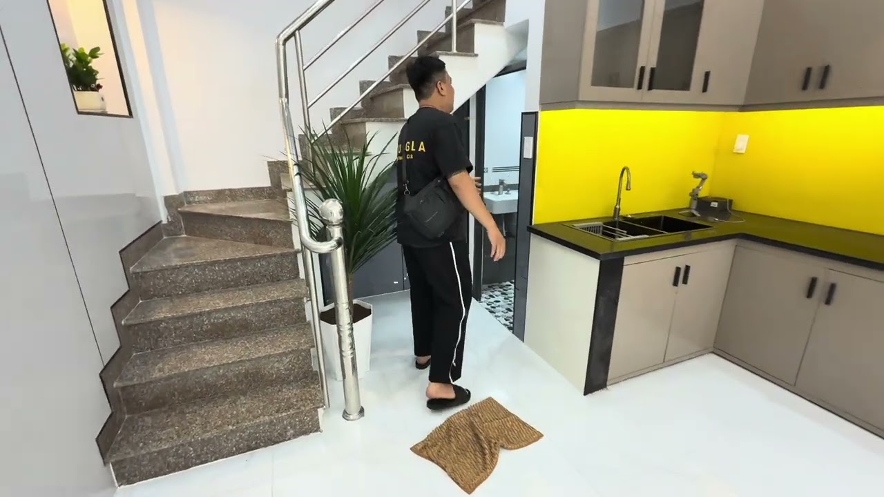 Quận Bình Tân 3.98 Tỷ ĐƯỜNG SỐ 5 phường BHH 4mx8m 1 trệt 2 lầu đúc nhà đẹp hẻm xe tải