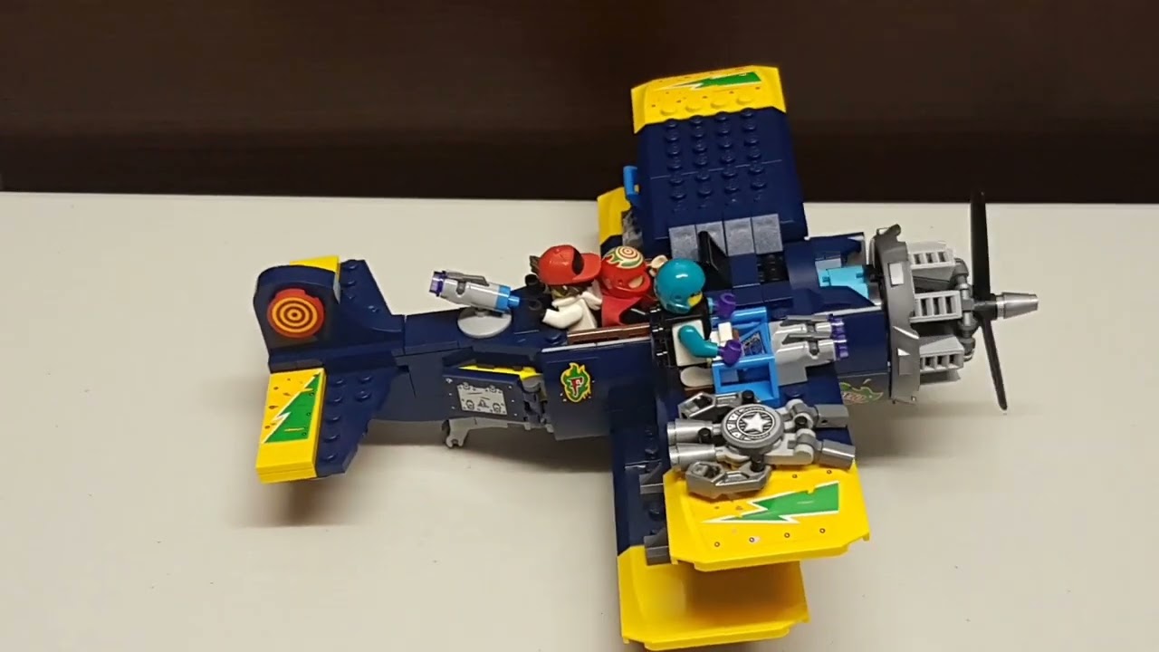 LEGO Hidden side biplane.