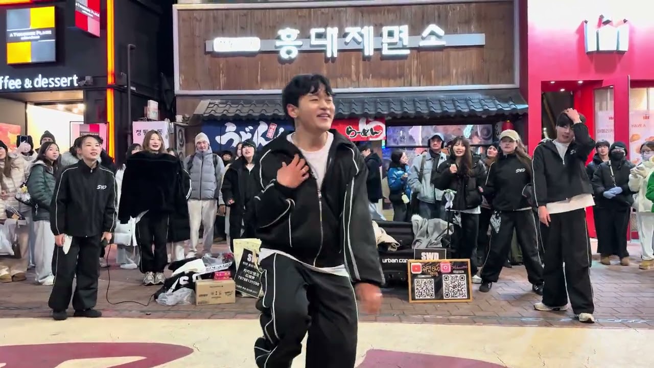 2026 HONGDAE K-POP SOLO BUSKING (SWD) - [BTS] Idol