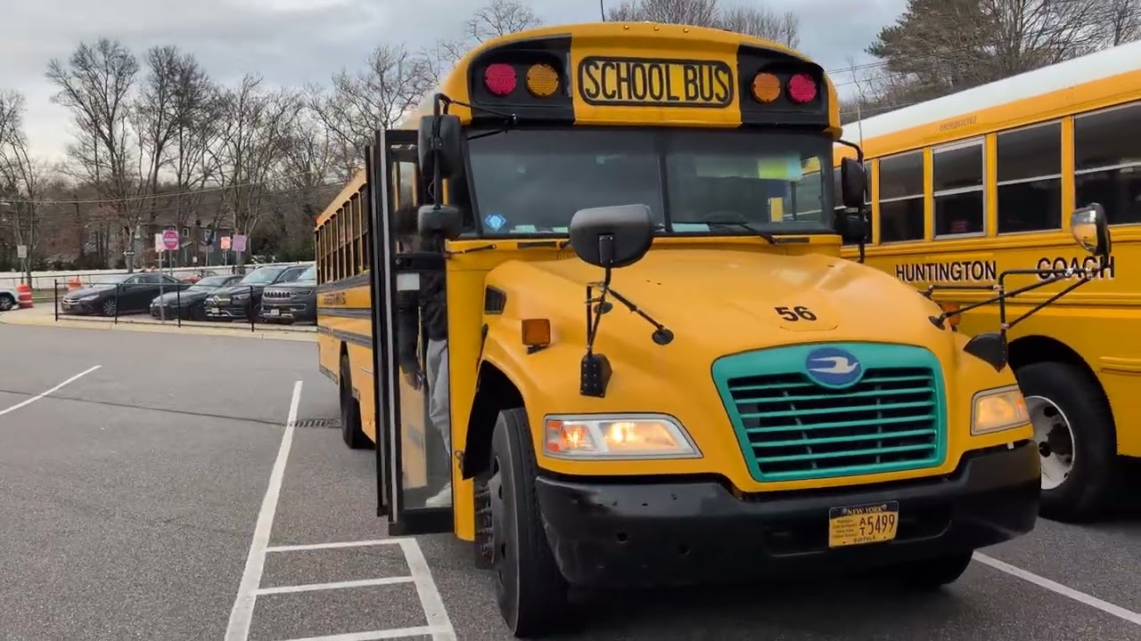 Buses Pulling Up and leaving HS (PM)
