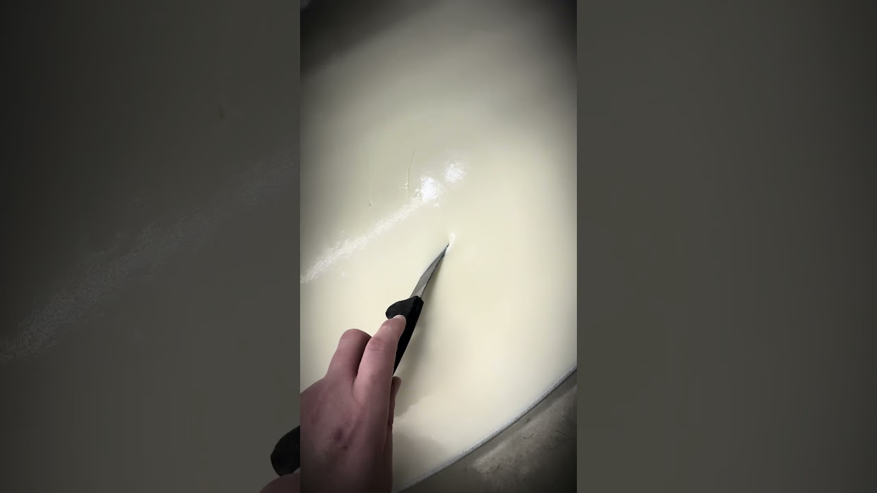 Nice Clean Break 🔪🧀 #cheesemaker #cheesefactory #cheese #viralvideo #satisfying #ukcheese #food