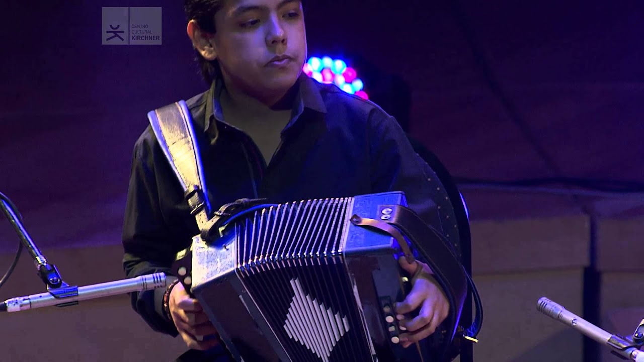 Chango Spasiuk Septeto: La colonia | La Ballena Azul