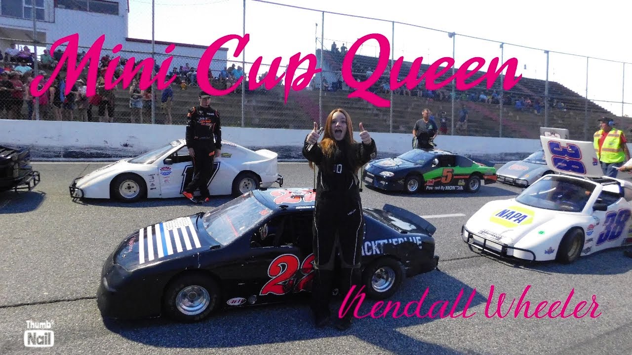 Mini Cup Queen