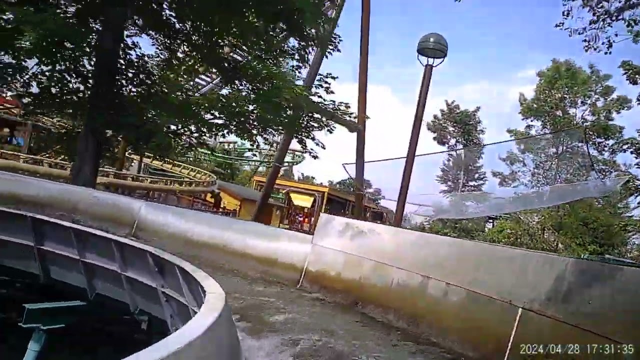 Charlie Brown's Rushing River Log Ride 2024 FRONT ROW POV || Kings Island Arrow Dynamics Log Flume