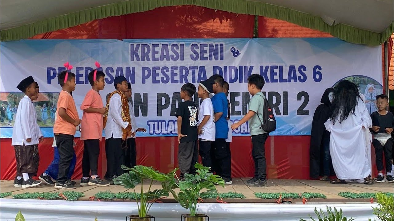 Drama Jumat Kliwon kelas 3