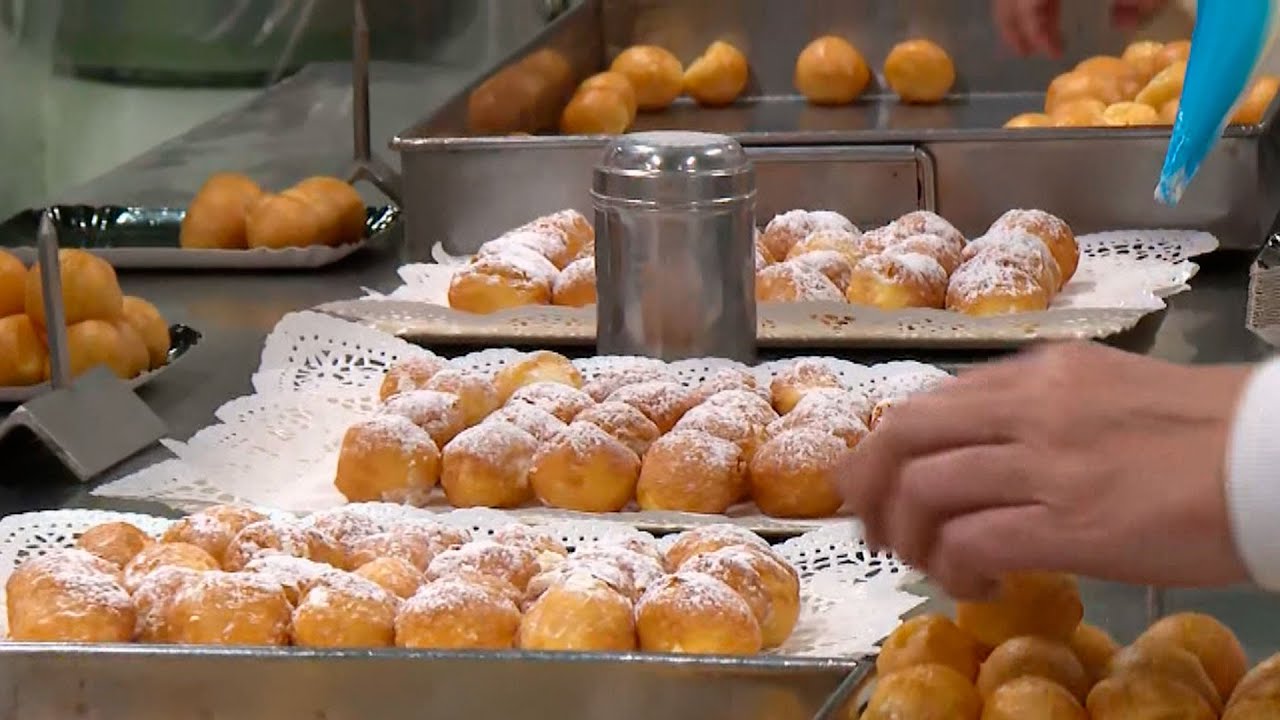 Así se hacen los buñuelos de Todos los Santos
