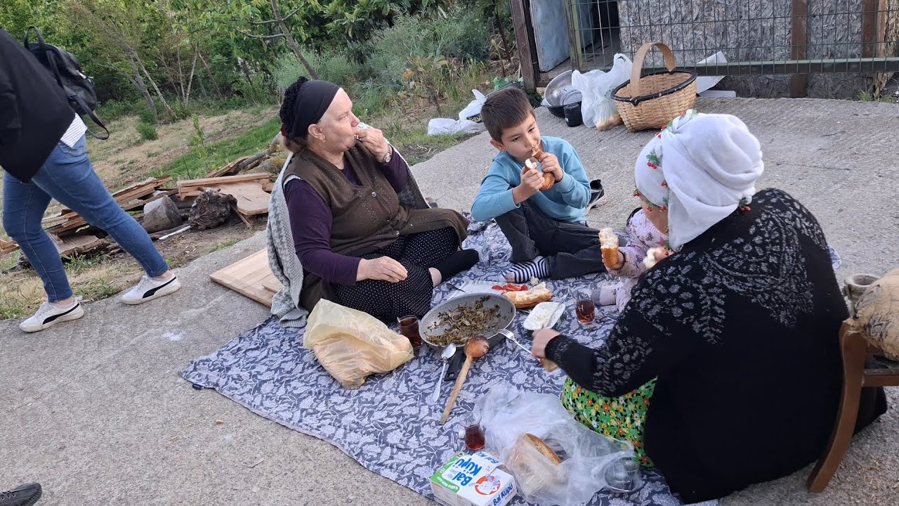 SİNİRLERİM BOZULDU İLK ĞÜNDEN KOMŞU DIRDIRI😡😡😡😡