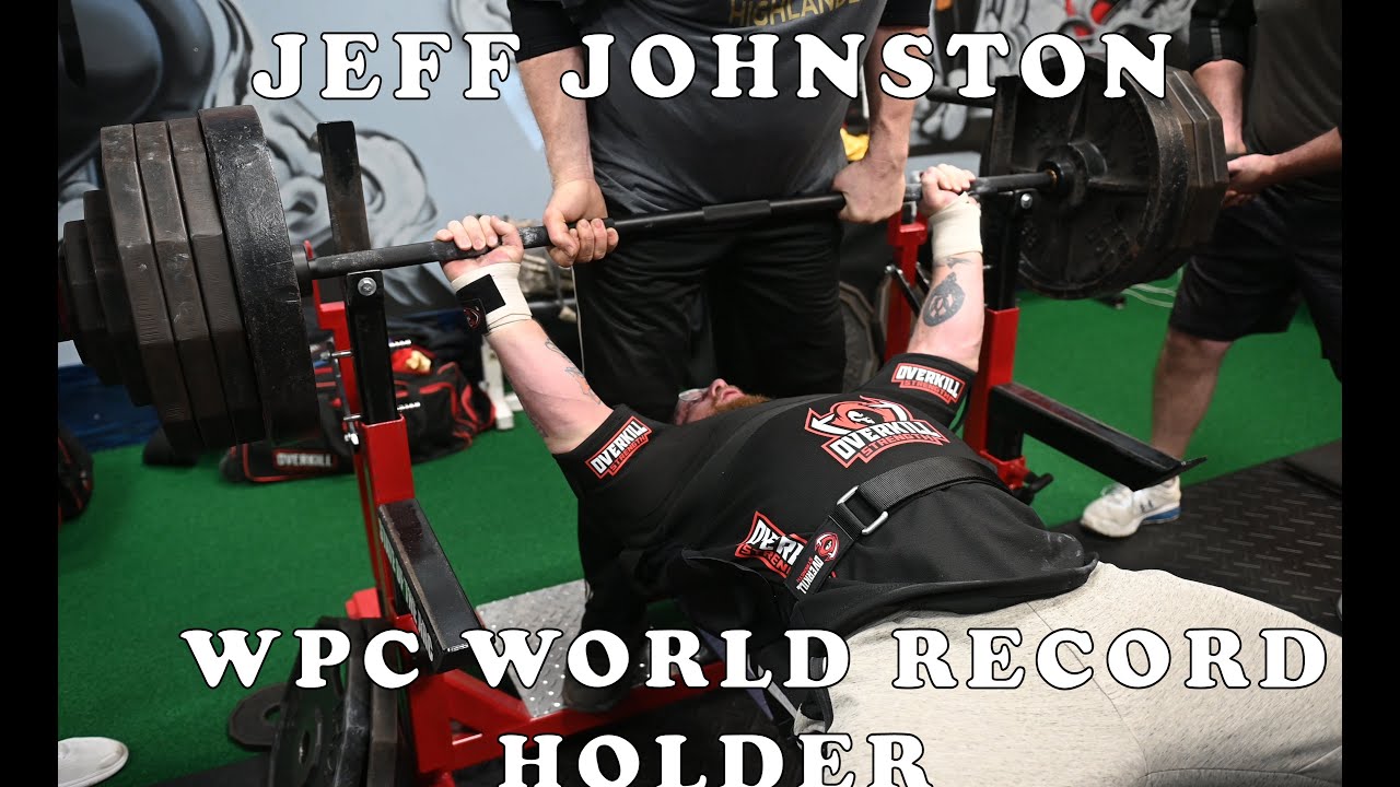 Jeff Johnston getting ready for the Bench For Reps competition at Olympia.