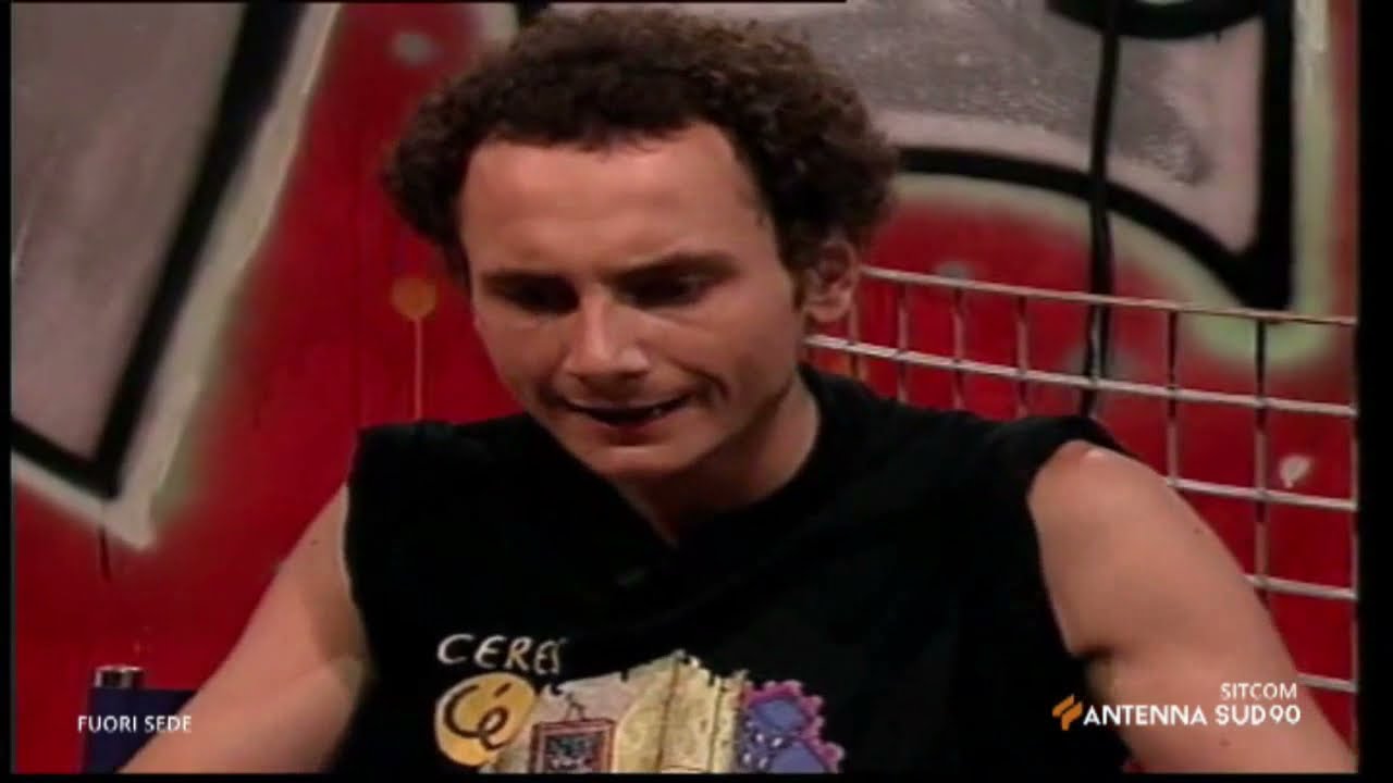 Fuori Sede (sitcom) - Ep. 90 - Radio Rotta