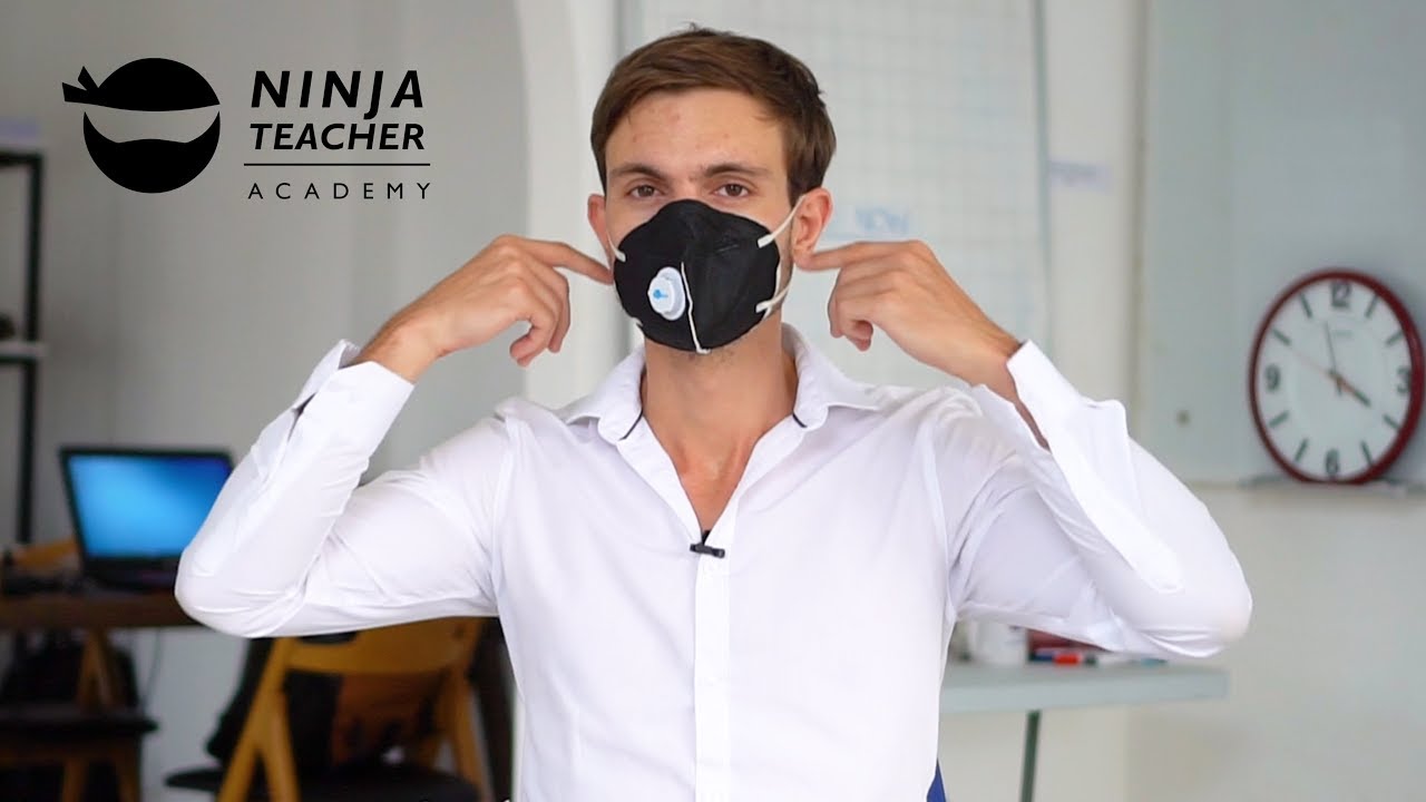 5 Pollution Masks Reviewed (For Living And Teaching English in Vietnam)