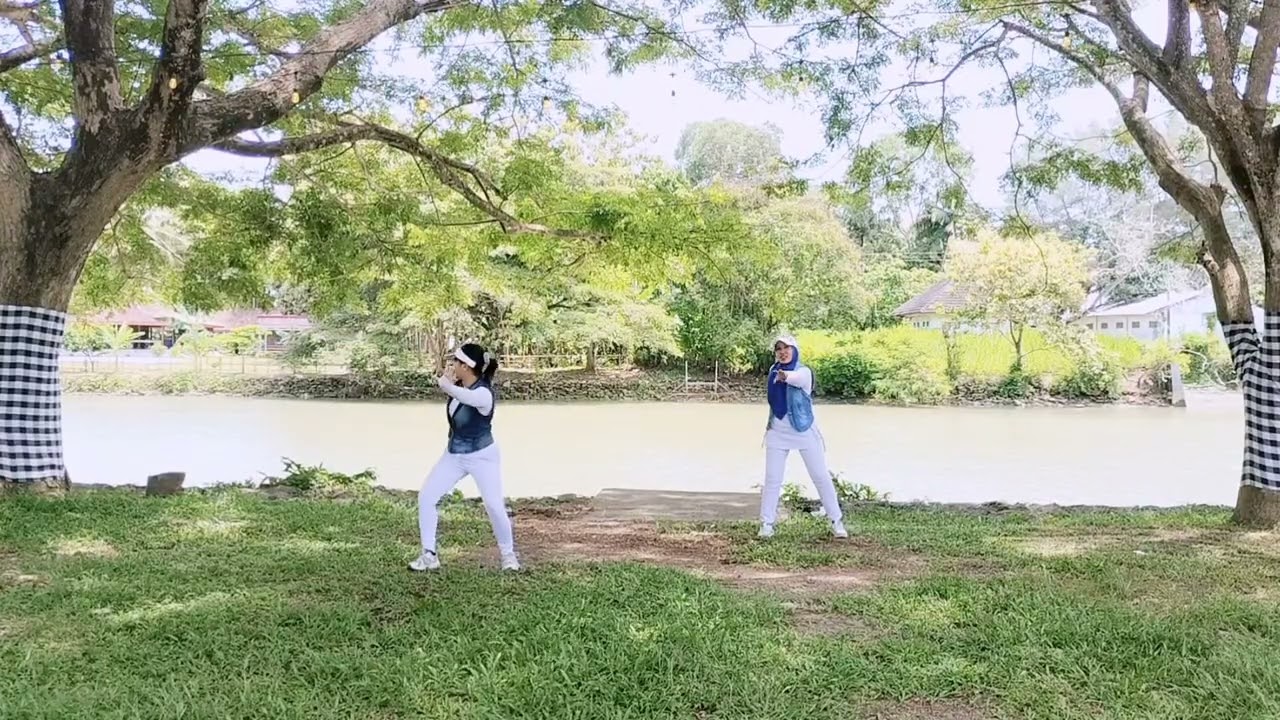 KETUA BUTUH CINTA | BLACK MELANESIAN | Dance Fitnes | Senam Kreasi lagu Timur | Koreo Sissy