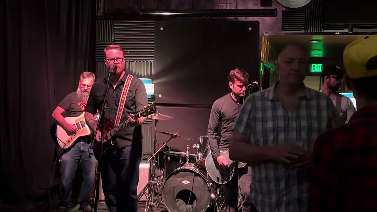 Bob Lefevre & The Already Gone - Only Lonely (live) @ Surfside 7