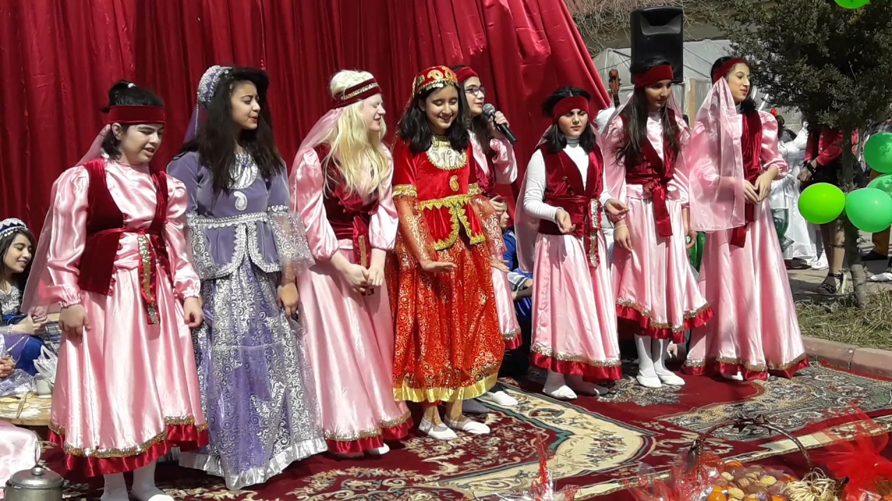 5 sayli internat məktəbində novruz bayrami hakisdalar