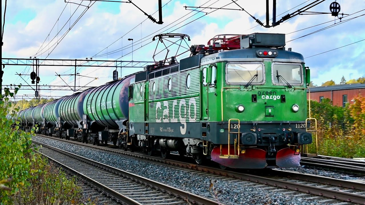 Trainspotting in Tierp along the Ostkustbanan Railway (Sweden)