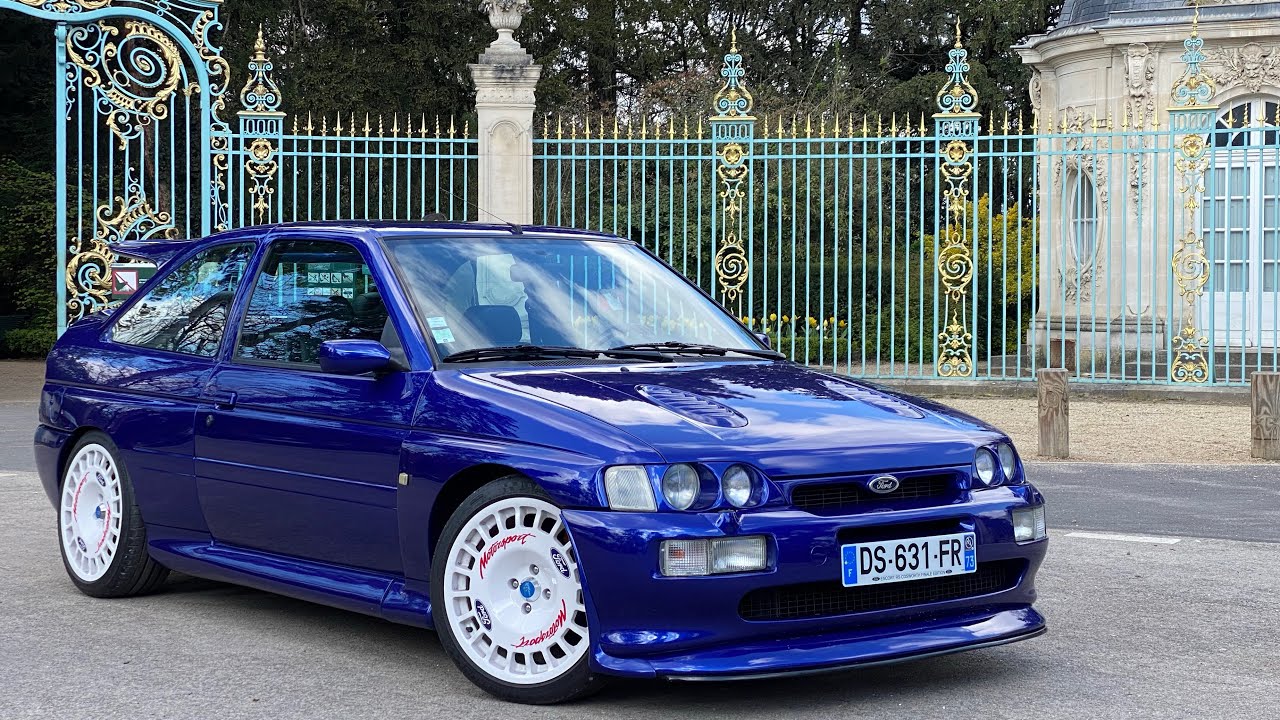 Ford Escort COSWORTH - 90s Icons