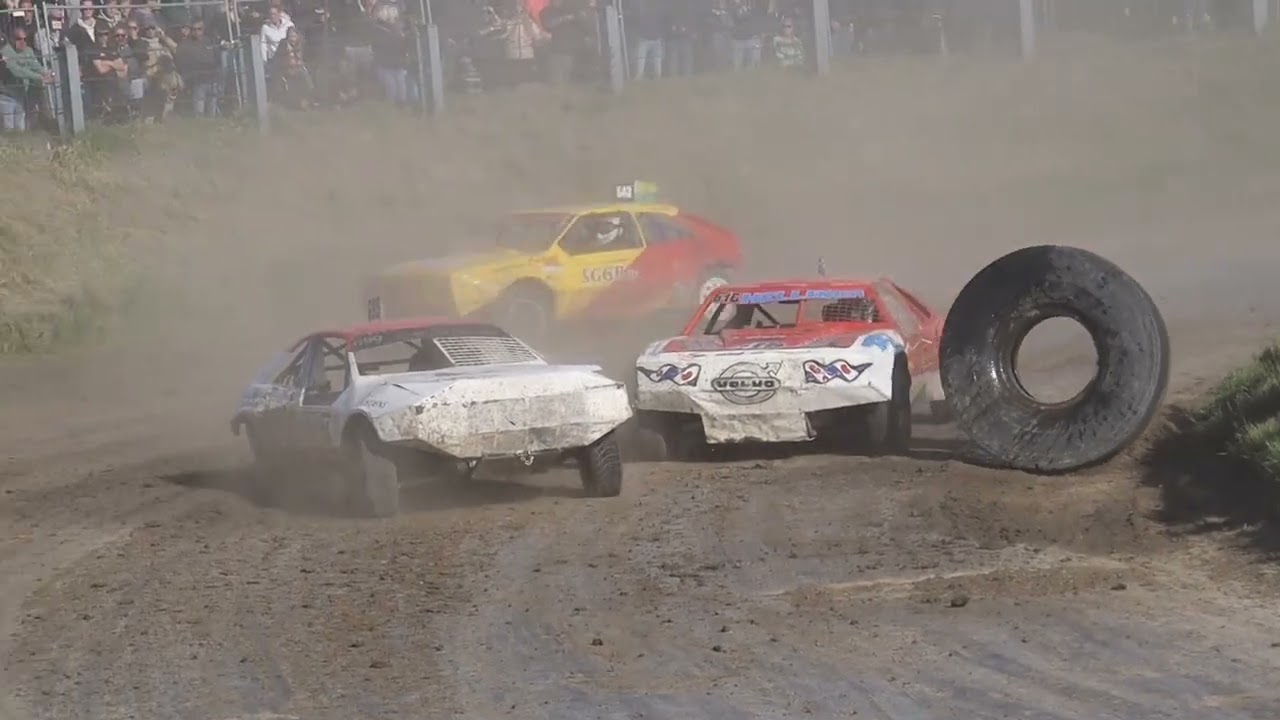 Finale vrijestandaard Nederlands Kampioenschap 2023 Pinkstermaandag NAC Autocross Kollum
