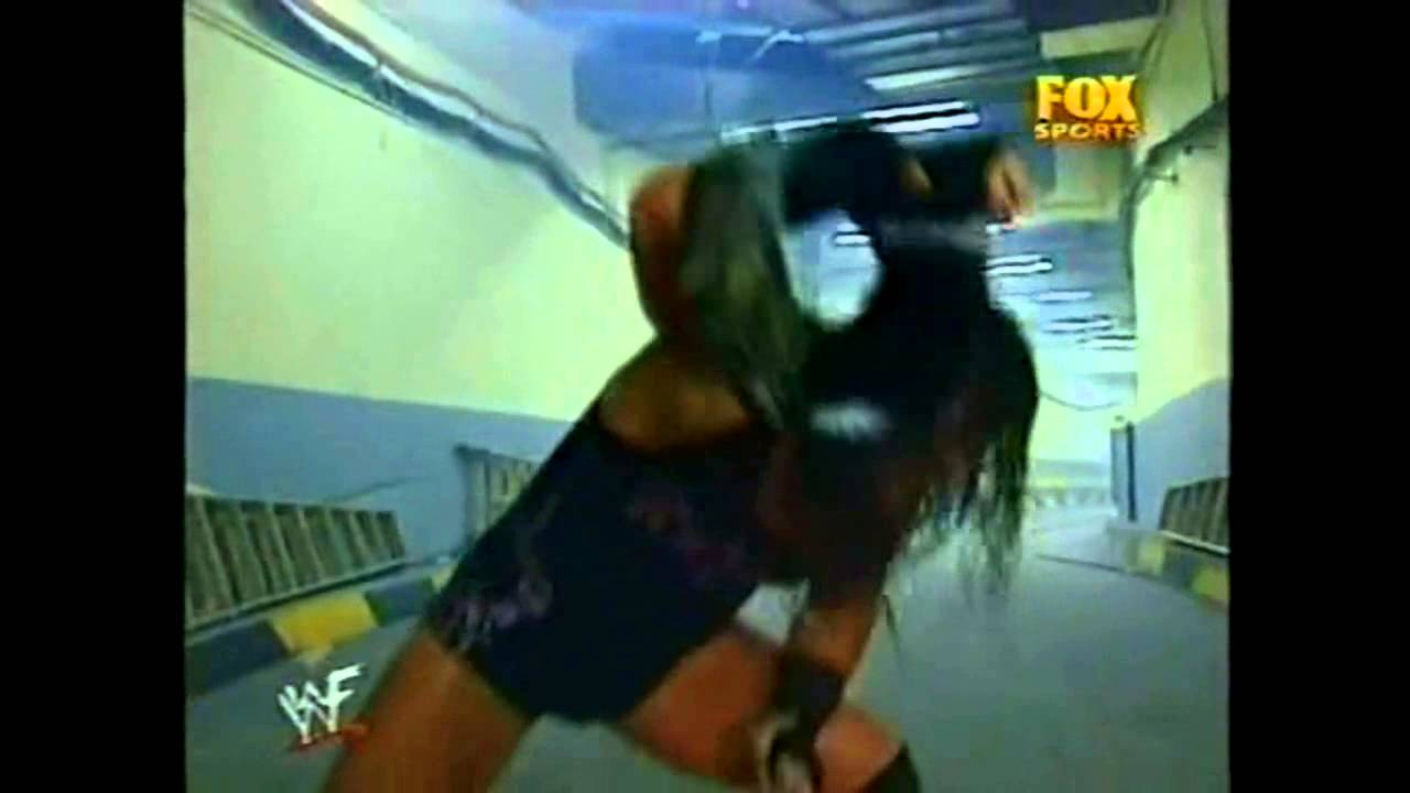 Mike Awesome debut in WWF