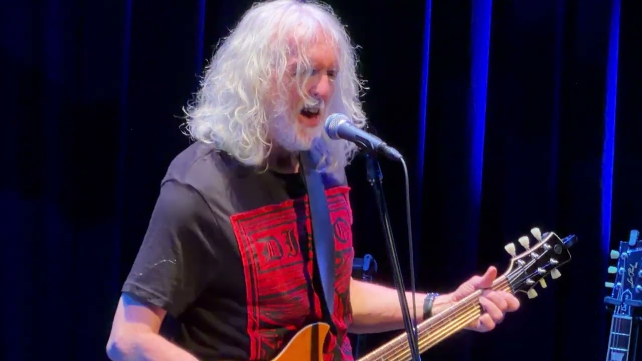 Martin Mcaloon - Goodbye Lucille #1 (Prefab Sprout cover) (live) at Billboard Live Tokyo, Japan