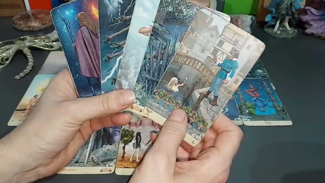 QUE SIENTE? QUE PIENSA ? QUE HAR&Aacute;? TAROT INTERACTIVO ...