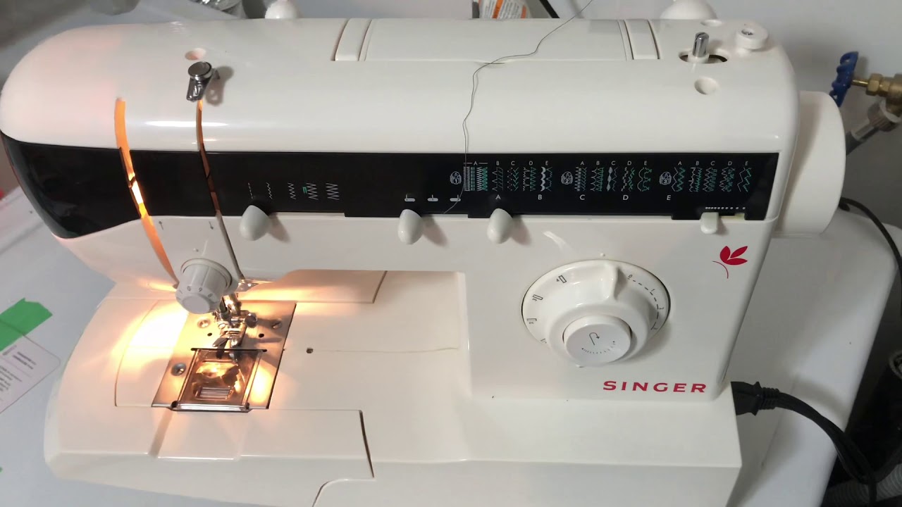 Singer 2732 Sewing Machine: Winding The Bobbin
